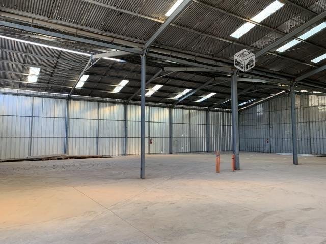 Galpón Industrial 900 m2