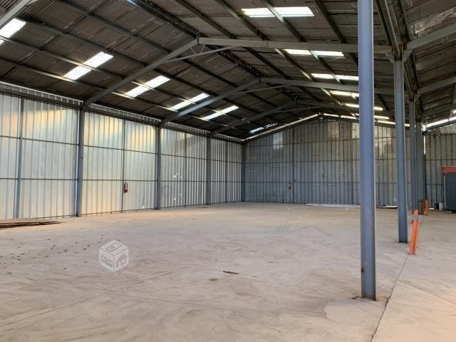 Galpón Industrial 900 m2
