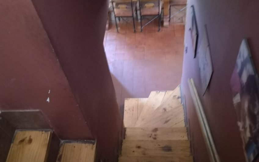 Linda casa en La Reina condominio lado de Unimarc