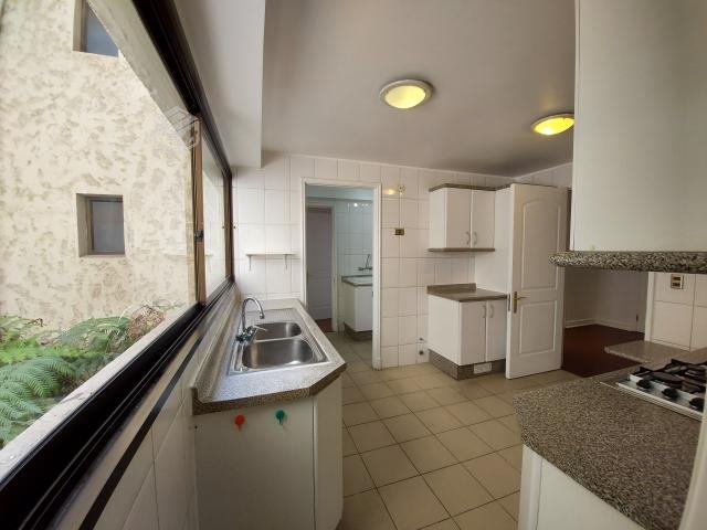 Amplio departamento Condominio Lo Barnechea