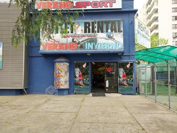 Gran esquina comercial Avenida Las Condes, Fach