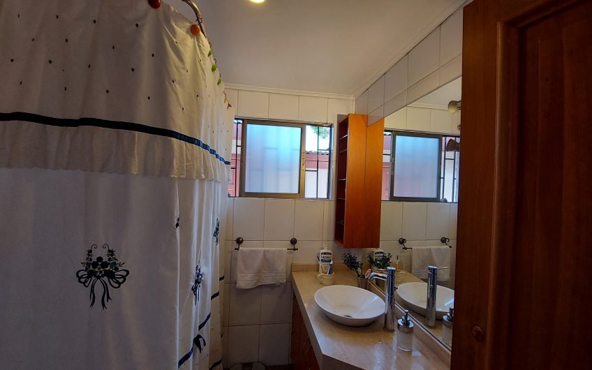Linda casa en Martín de Zamora con Manquehue