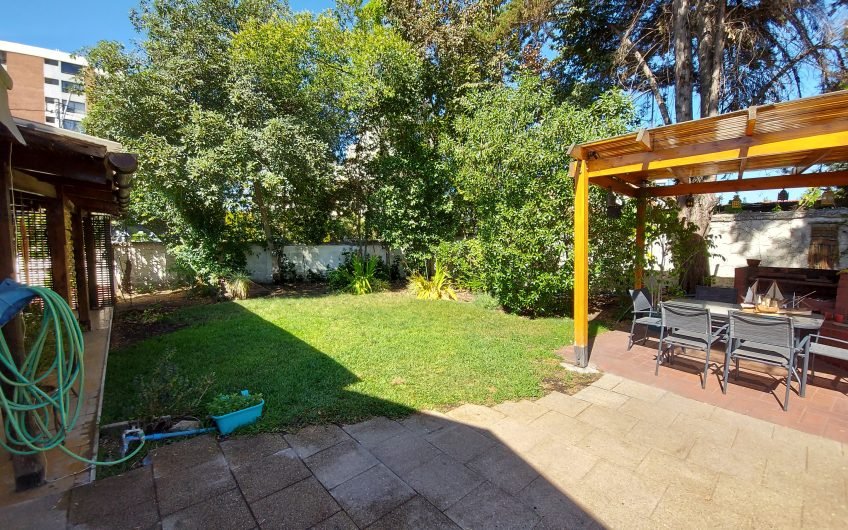 Linda casa en Martín de Zamora con Manquehue