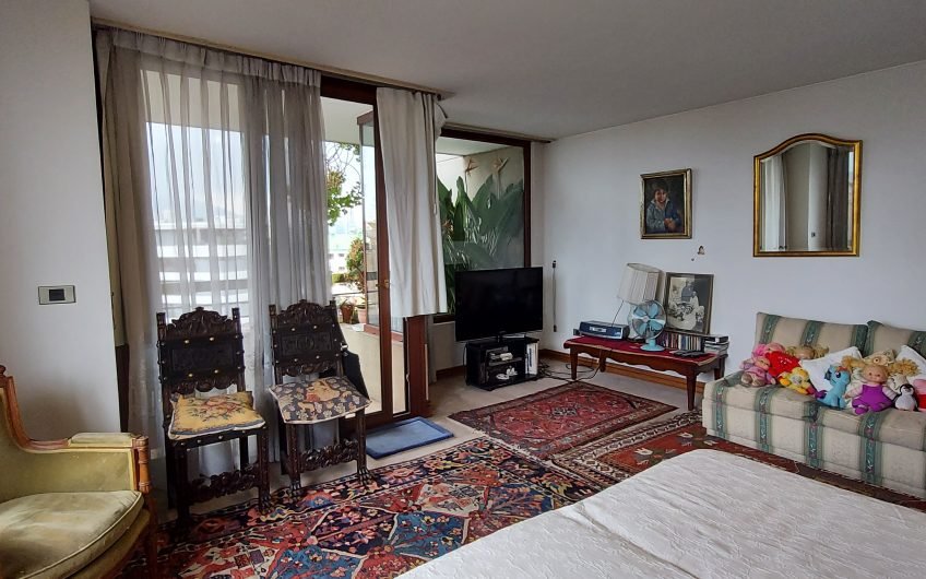 Lindo Departamento Barrio El Golf