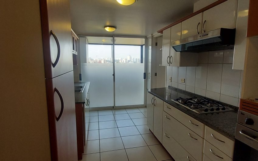Espectacular departamento frente a Parque Bicentenario