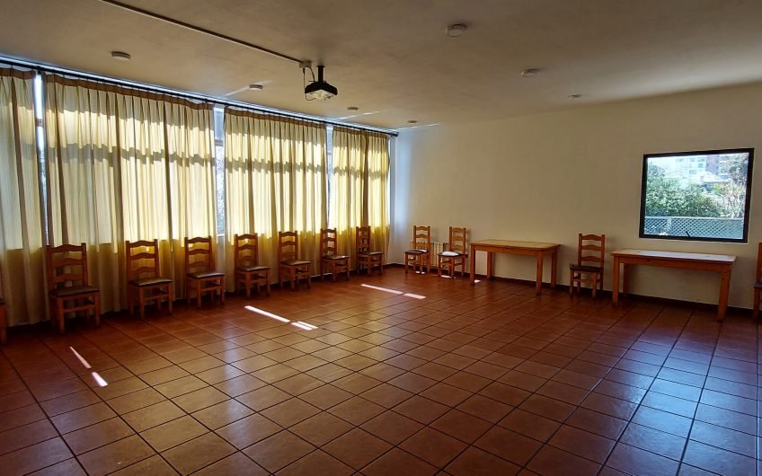 Lindo departamento en Avda. Cristóbal Colón