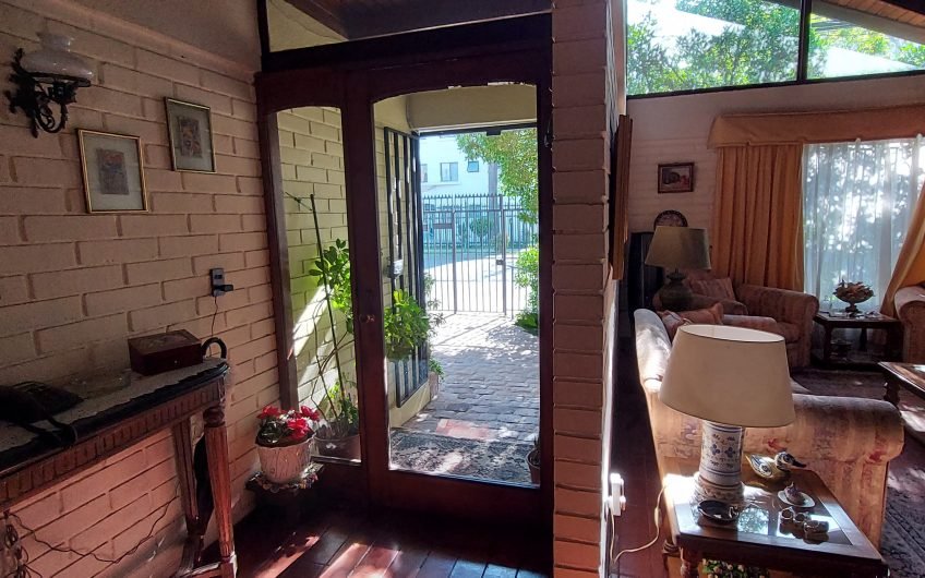 Casa en Barrio Residencial en San Bernardo