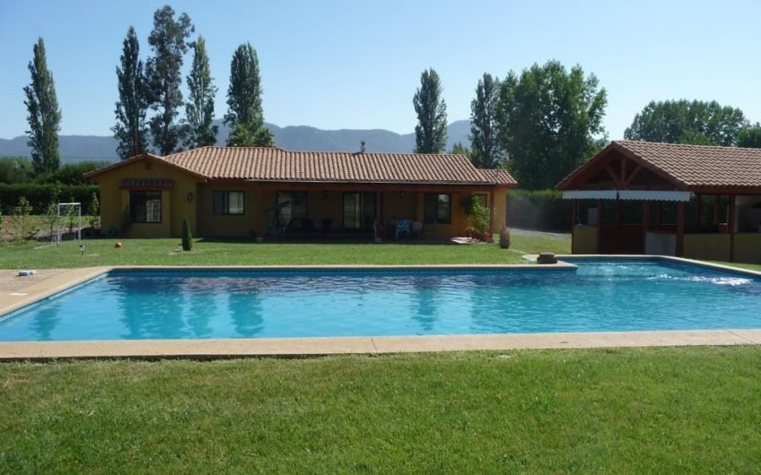 Hermosa casa, Condominio El Castaño, Aculeo