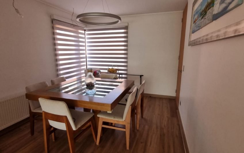Arriendo Linda Casa En Exclusivo Condominio De Peñalolen