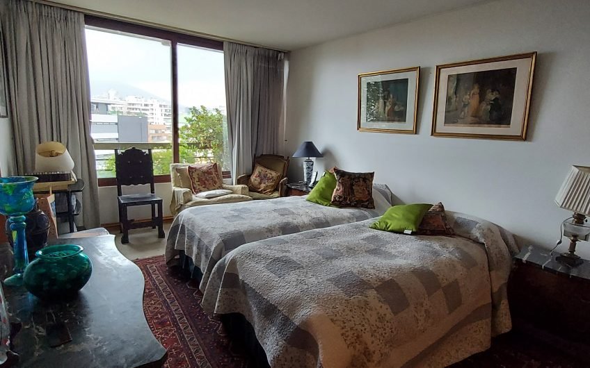 Amplio Departamento Barrio El Golf