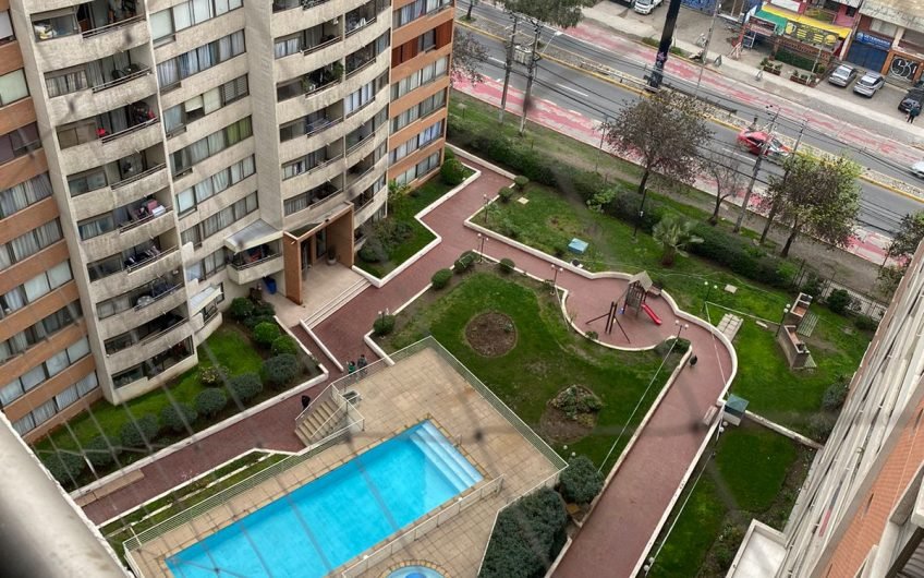 Departamento Camilo Ortuzar / Macul