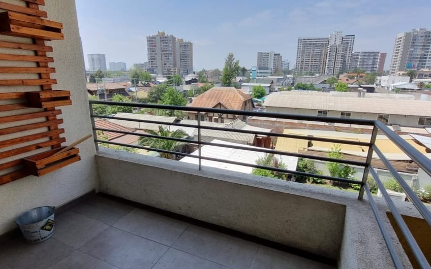 Cómodo departamento Tercera Avenida, San Miguel