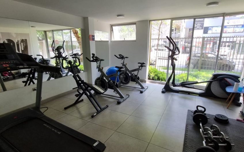 Cómodo departamento Tercera Avenida, San Miguel