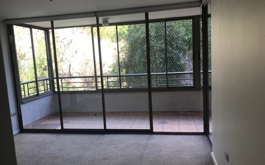 Lindo departamento Barrio El Golf / Las Condes