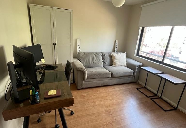 Amplio Departamento en Las Condes