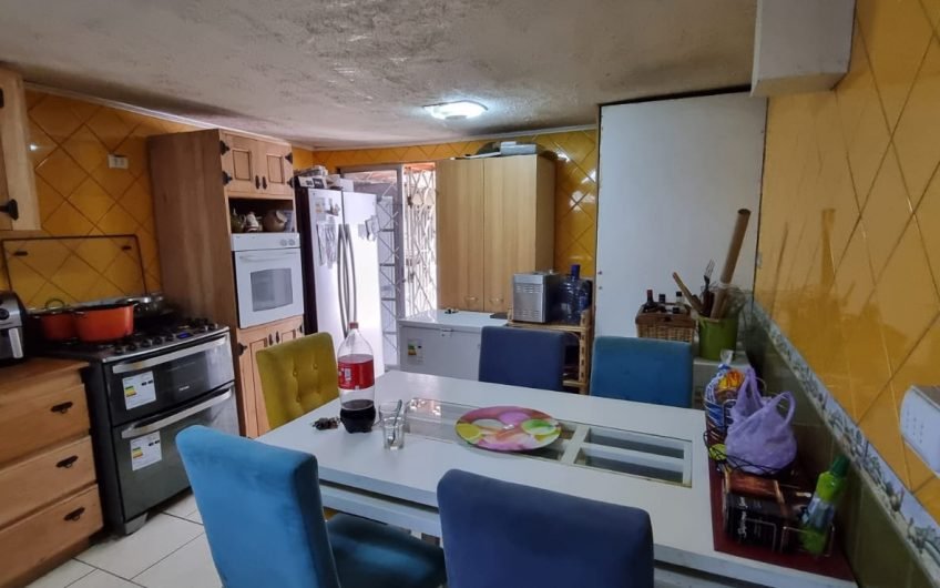 Casa en Villa Santa María de Maipú