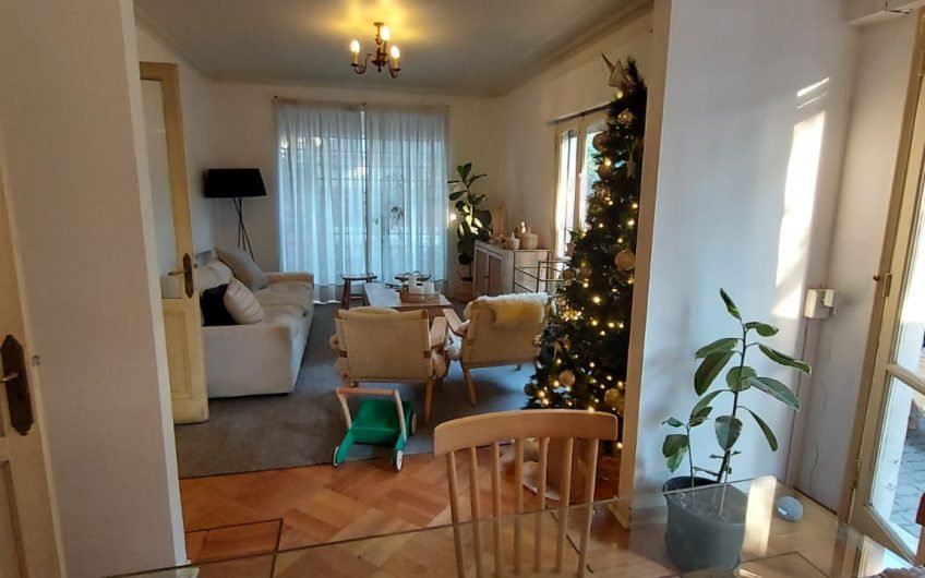 Linda Casa Con Excelente Ubicación En Providencia