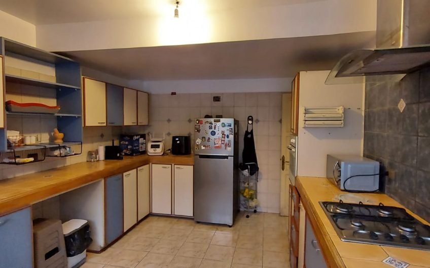 Linda Casa Con Excelente Ubicación En Providencia