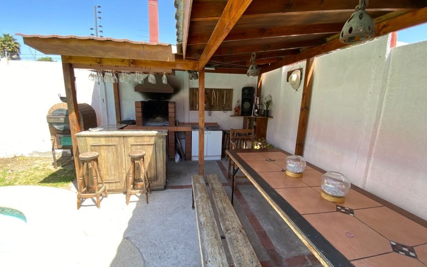 Linda y amplia casa en El Porvenir, Peñuelas, Coquimbo