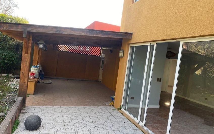 Linda casa remodelada en Alto Macul, La Florida