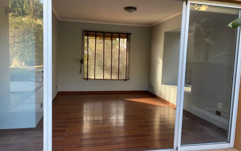 Linda casa remodelada en Alto Macul, La Florida