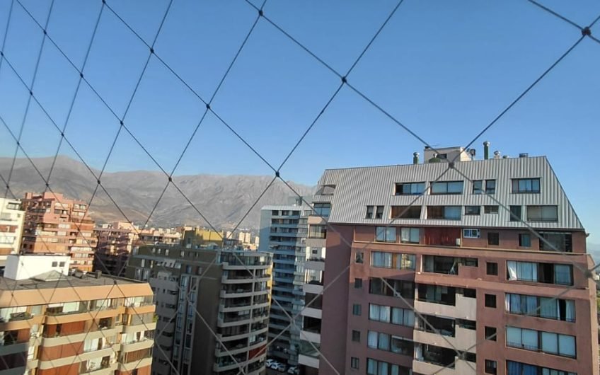 Arriendo luminoso Departamento Las Condes